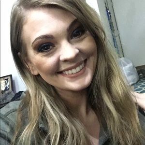 Meet your Posher, Brookbrooke